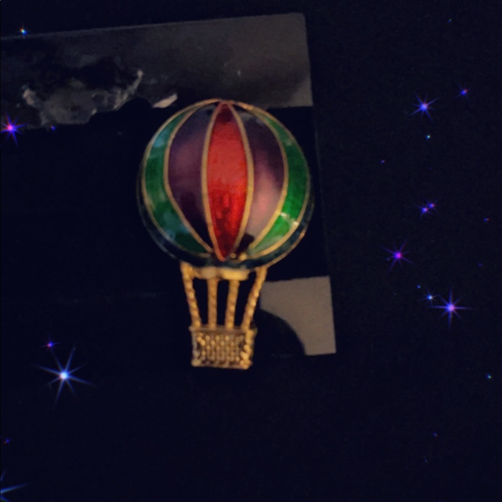 Beautiful broach!!